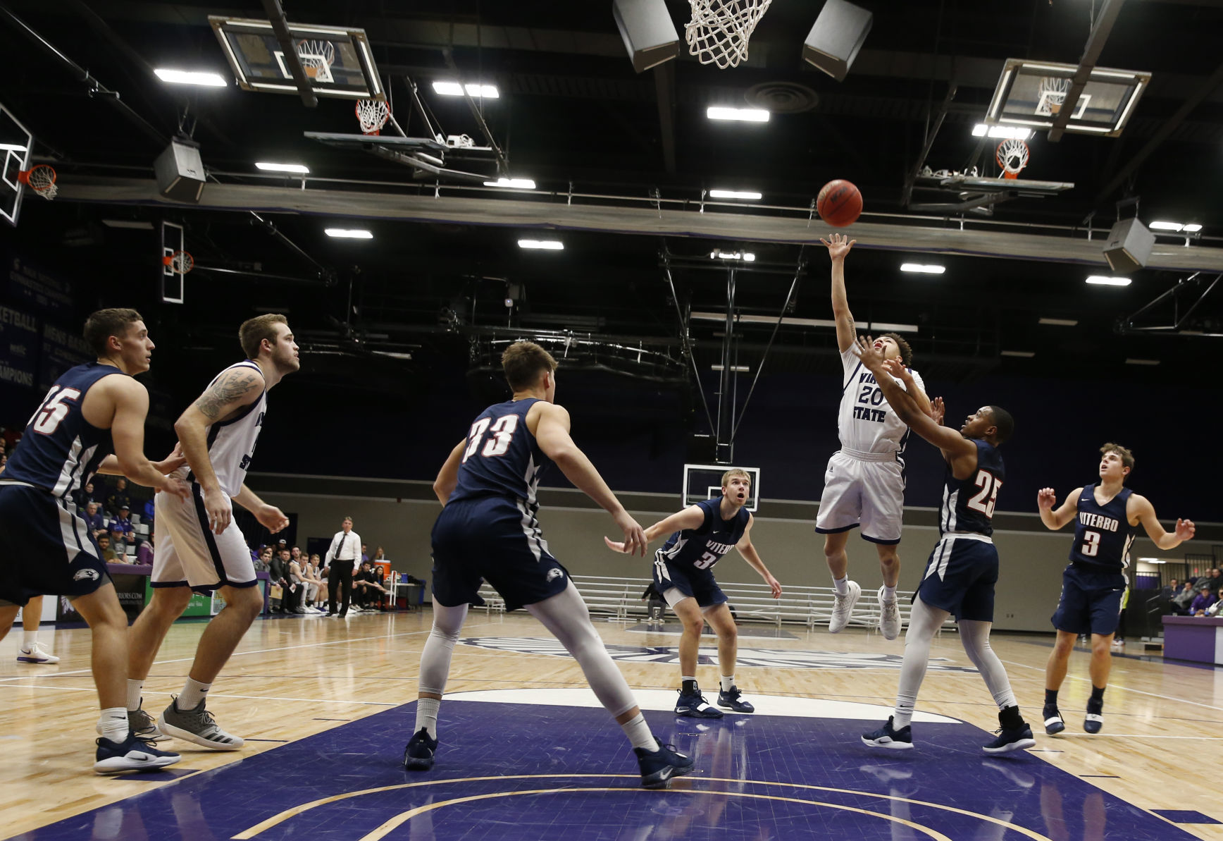 WSU MBB vs Viterbo 2